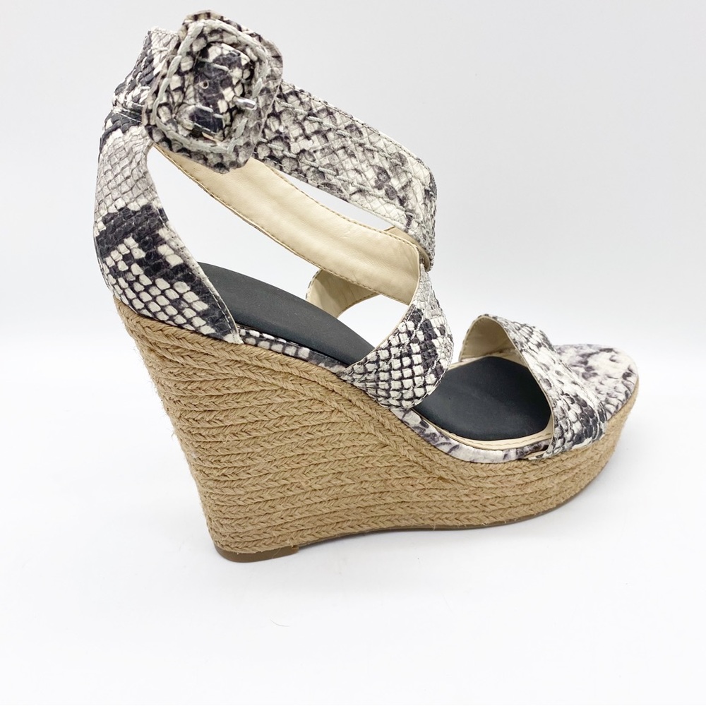 Marc Fisher Leather Animal Print Strappy Woven Heel Wedge 9 - Picture 5 of 14